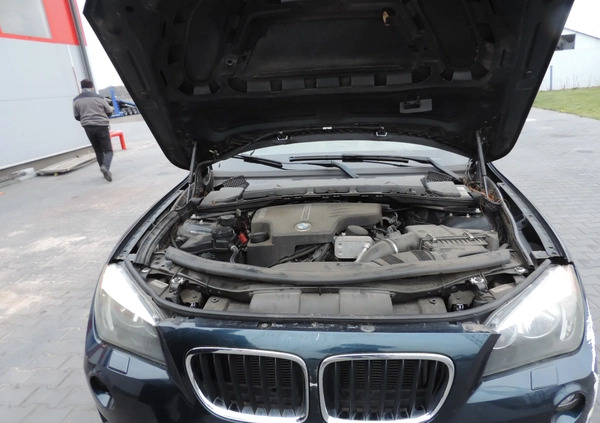 BMW X1 cena 25900 przebieg: 150000, rok produkcji 2014 z Jedwabne małe 56